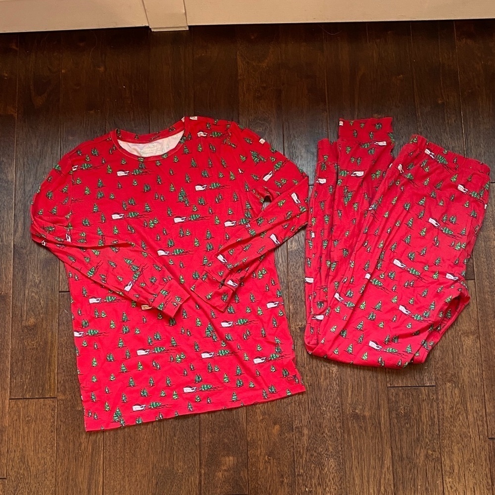 Vineyard Vines Red Kids Pajama Set with Christmas Trees